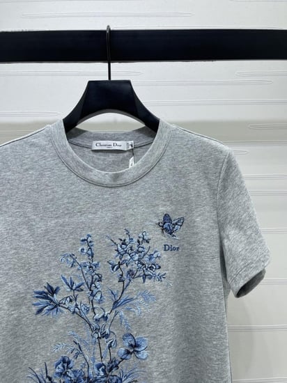 تيشيرت ديور