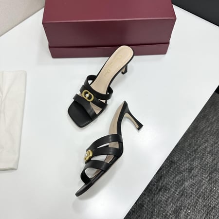 كعب ديور هاي كوالتي