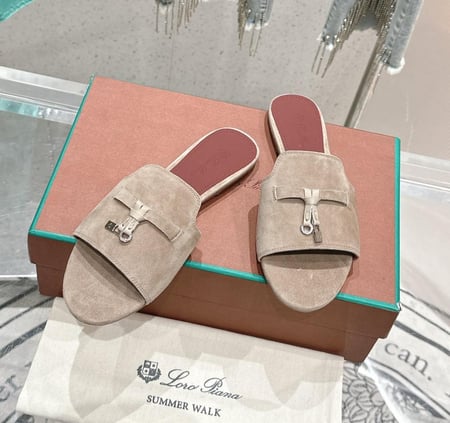 سليبرز لوروبيانا