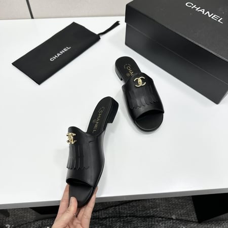 سليبرز شانيل