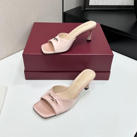 كعب ديور هاي كوالتي