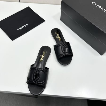 سليبرز شانيل