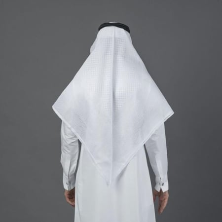 شماغ البسام بلس أبيض