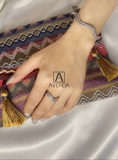 اساور زركون مع الخاتم