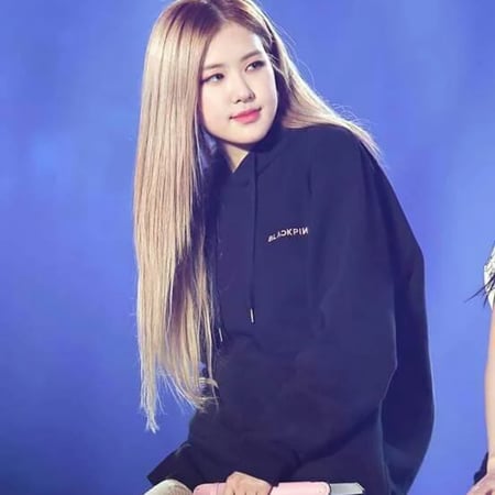 هودي بـ شعار بلاكبينك Blackpink