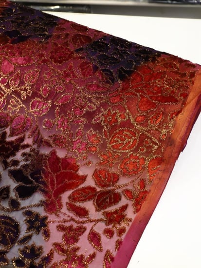 مخمل شيفون حرير بلمعة زري