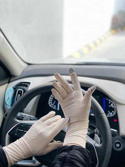 قفازات ضد الشمس