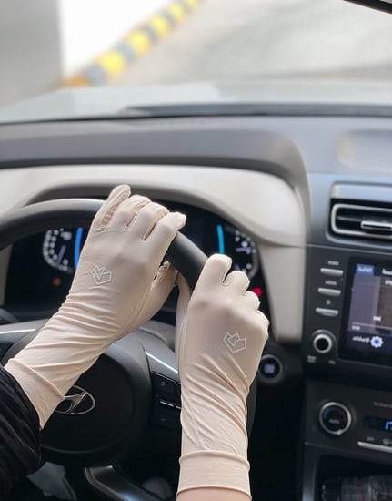 قفازات قيادة