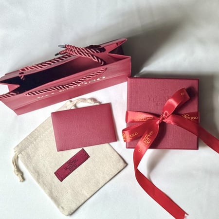 اسوارة فلانتينو - شامل الملحقات