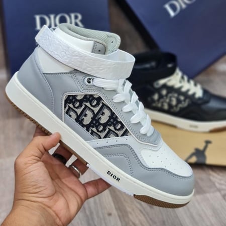 جزم حذاء شوز ديور Dior - الخطوة الانيقة