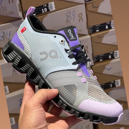 حذاء شوز اون راننق on running - الخطوة الانيقة