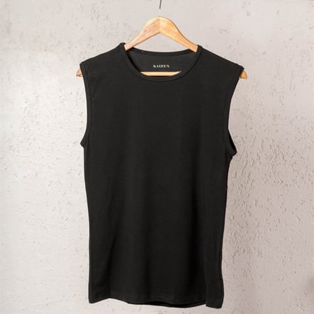 فانلة داخلية