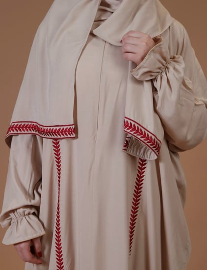 ثوب صلاه تطريز