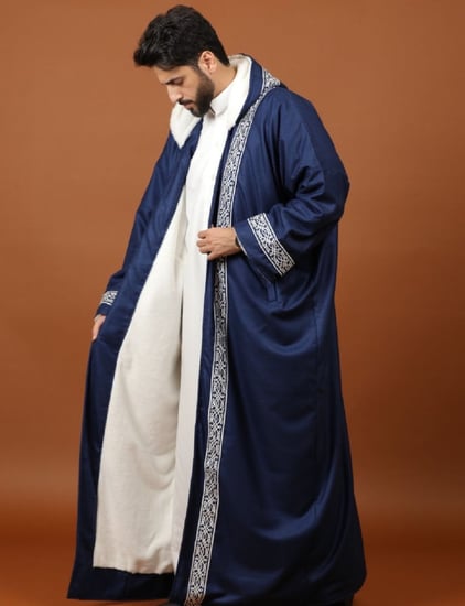 فروه شتويه رجاليه فخمه مع هودي و تطريز فاخر فروة البشت