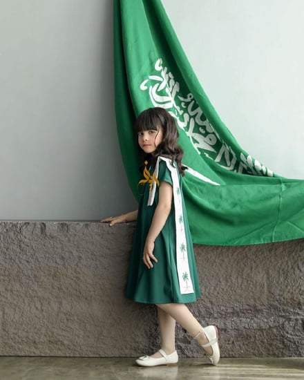 فستان اليوم الوطني_مع شال94