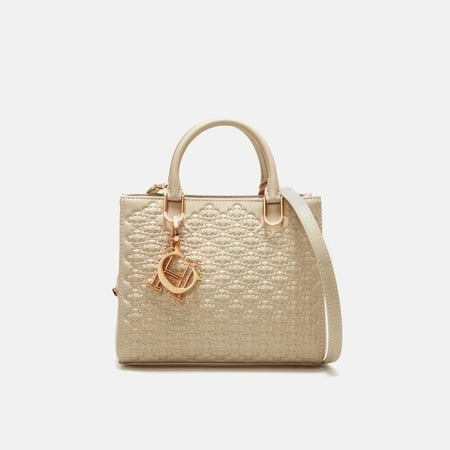 شنطة كارولينا هيريرا سمول