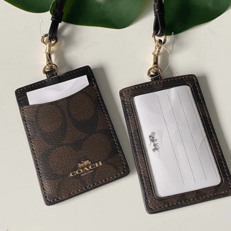 اي دي هولدر كوتش