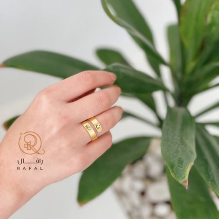 خاتم بحفر ماسكين يد بعض