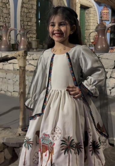 فستان العقال بشعار يوم التأسيس