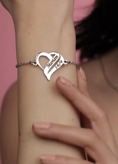 سلسال القلب يجمع أسمك وإسم من تحب