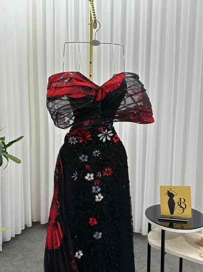 فستان سهرة قماش باربي مع شك