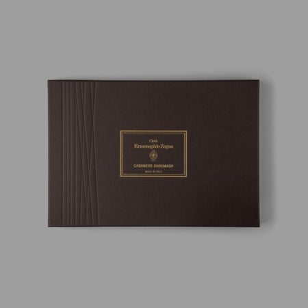 شال Ermenegildo Zegna سادة فاتح  2026