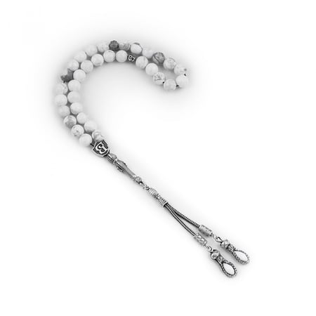 سبح بوزكادا القمر