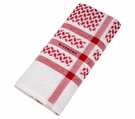 شماغ جيفنشي احمر 2016