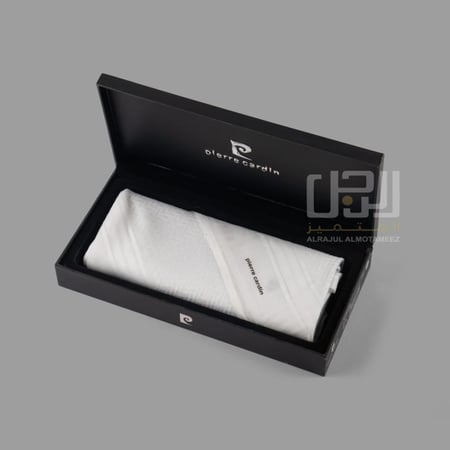 شماغ بيركاردان ابيض PPW