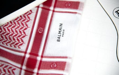 شماغ BALMAIN أحمر الجديد BLD Limited Edition