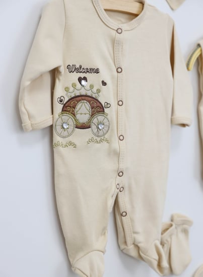 طقم هدية مواليد مكون من 10 قطع