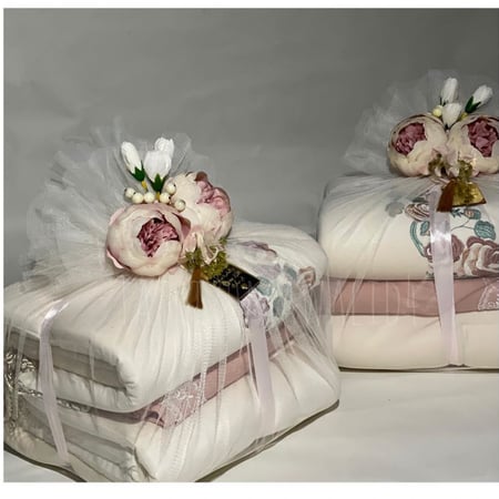 تغليف اطقم الصلاة