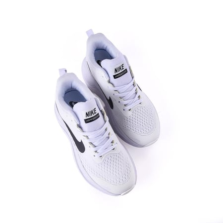 حذاء نايك ابيض رجالي