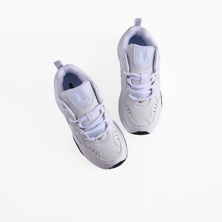 حذاء نايك نسائي ابيض