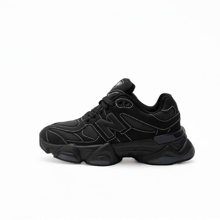 نيو بالانس ترافس نسائي اسود