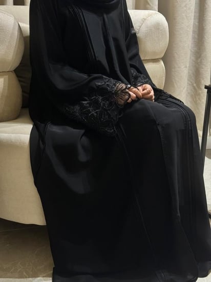 عباية ورود