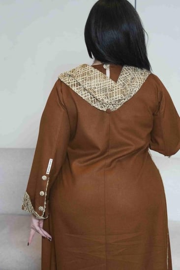 جلابية شتويه جوخ من متجر اصول التصاميم