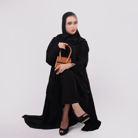 عباية مع أزرار بالأكمام كلوش