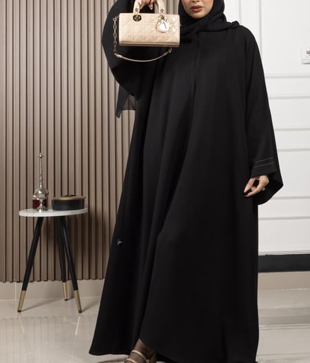 عباية بكلفة سمبل