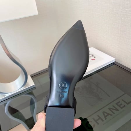 شانيل Camellia slingback