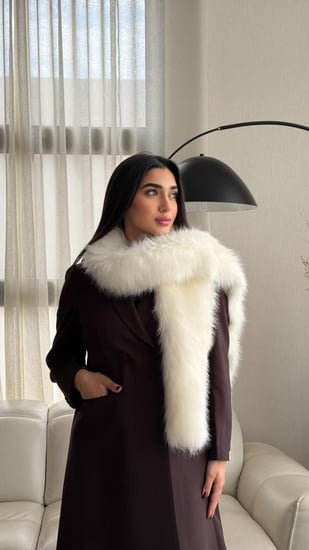 شال فرو ابيض