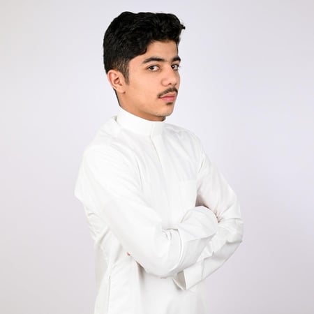 ثوب السفير شبابي سحاب ابيض وكريم