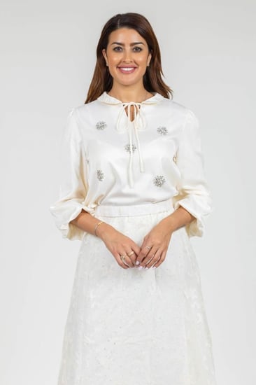 تنورة ناعم طويلة