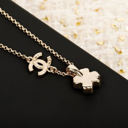 سلسال شــــانـــيل