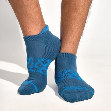 مجموعة أثر الصحراء جوارب قصيرة من Woven Tale