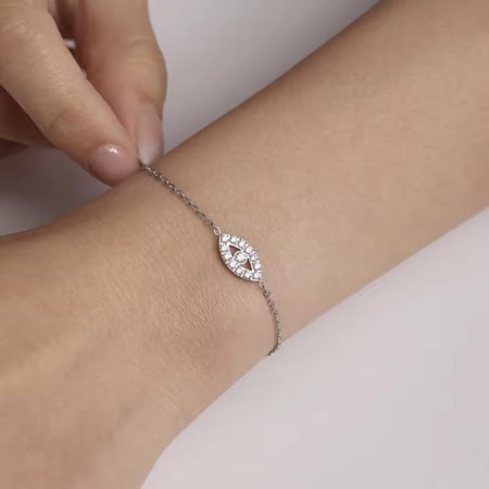 اسوارة لانا-فضي