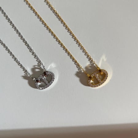 سلسال امارا-ذهبي