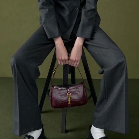 شنطة تشارلز اند كيث كروك - Cesia