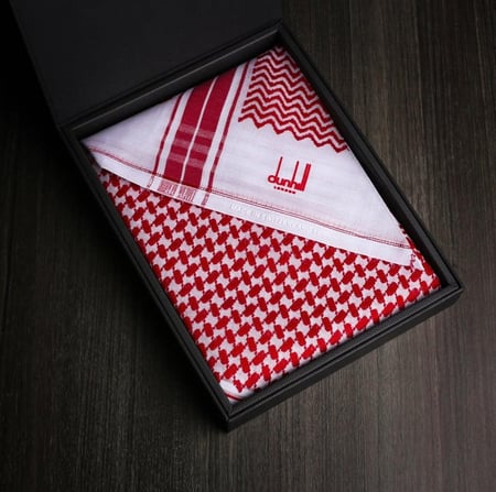 شماغ دنهل رسمي شماغ رجالي بنقشة حمراء وخامة فاخرة