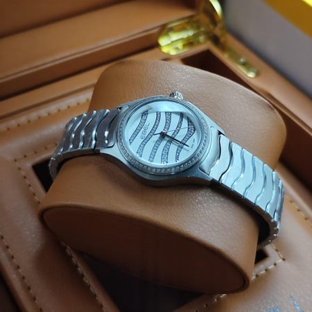 ساعة ايبل Ebel - متجر شماغ شوب